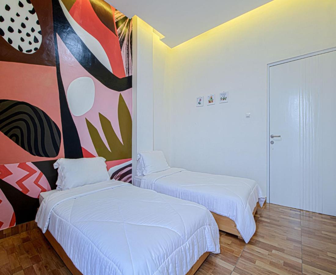 D'Journey Hotel Lembang Exterior photo
