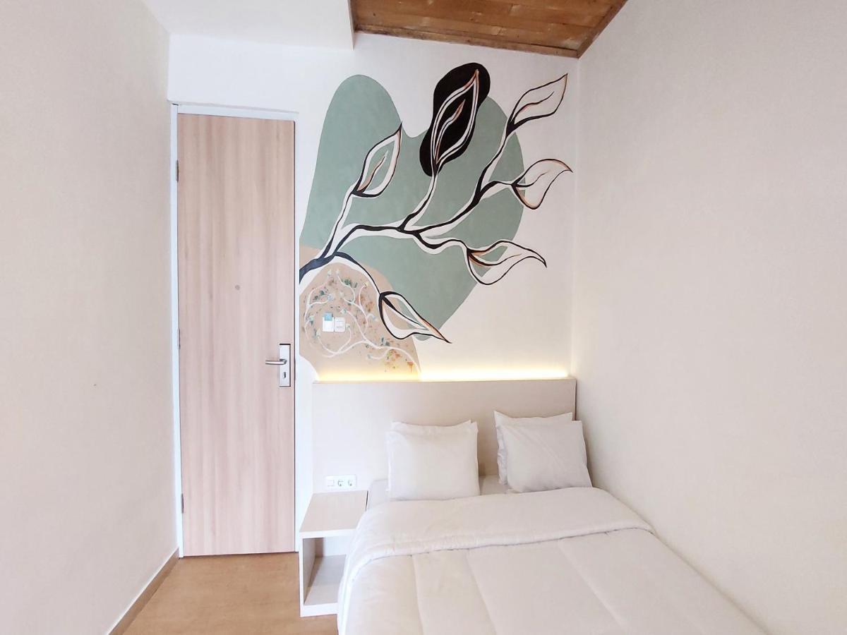 D'Journey Hotel Lembang Exterior photo